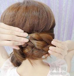 各种编头发的教程视频,跟随教程视频打造时尚发型