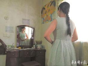 蹲在镜子前av,探索蹲在镜子前AV的奇妙世界